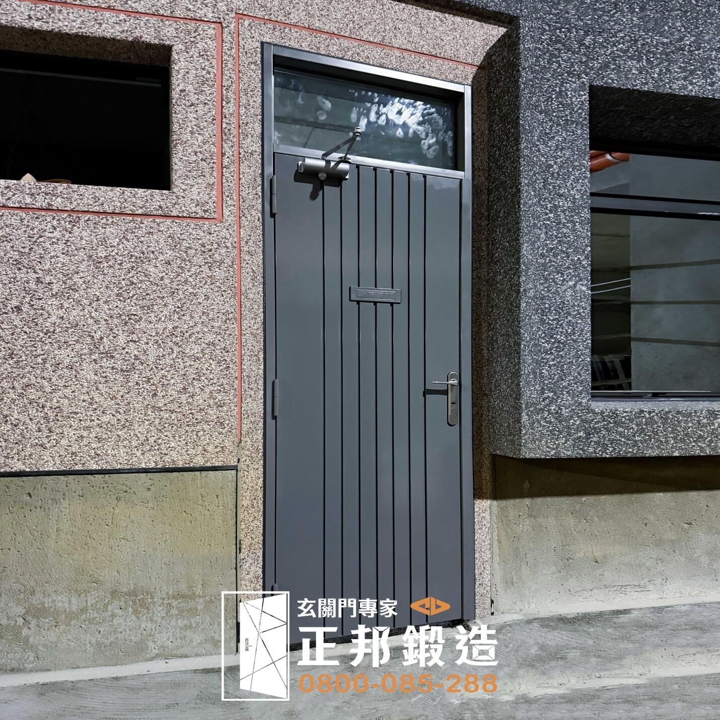 C9B-2064 (烤漆顏色FR-2911M2) 蘆竹信箱庭院門 (3)