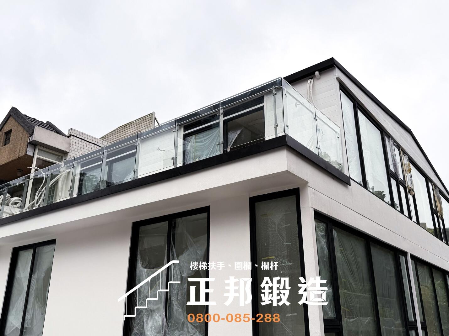 C9F-1004(不鏽鋼原色) 台北玻璃欄杆 不鏽鋼欄杆安裝廠商 (4)