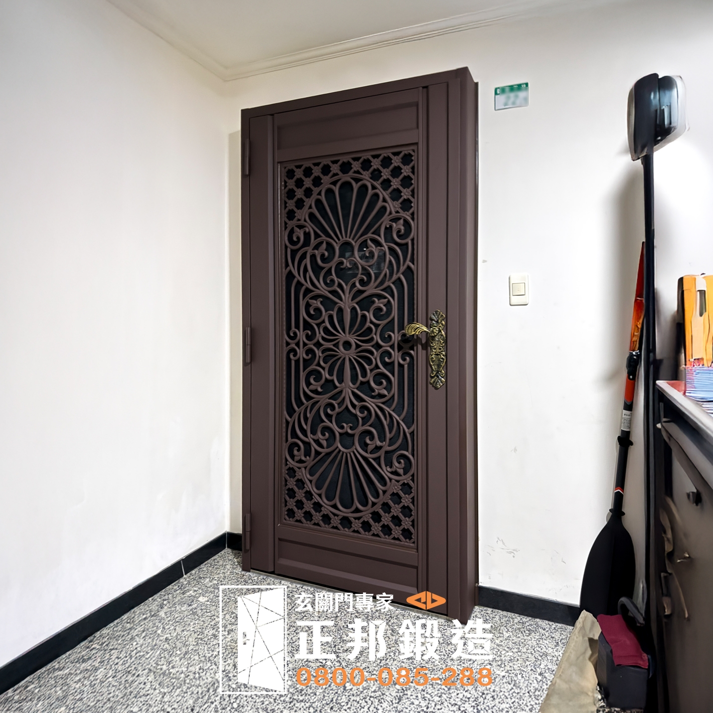 C9B-1001 加裝通風門 坦克網紗 (烤漆顏色FR-8677) 萬里安裝案例 (3)