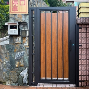 不銹鋼木紋烤漆格柵大門C9C-4063