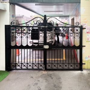 車道.社區大門C9C-1055