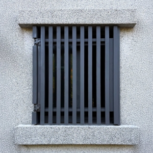 深灰烤漆不銹鋼鐵窗 C9D-1072