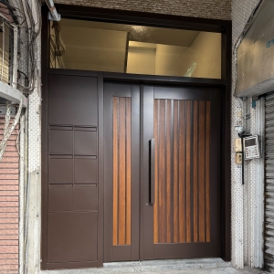 公寓一樓信箱大門C9C-4055