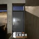 C9B-2064 (烤漆顏色FR-2911M2) 蘆竹信箱庭院門 (1)