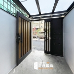 門面超重要【鐵木柵欄大門】一眼就愛上的公寓大門+信箱，信箱公寓大門C9C-4043 台北公寓大門含信箱 (烤漆顏色FR-2910)