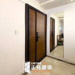 C9B-3004 (烤漆顏色FR-9637M1.柚木色) 台北玄關門換門 換門推薦 (2)