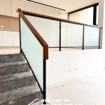 C9E-2013 玻璃護欄 玻璃樓梯扶手 (FR-9622)+10噴砂強化不沾手) 新屋 (17)