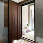 C9B-7010 (烤漆顏色FR-2898木頭YH21)高雄換門安裝 (3)