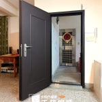 C9B-2038(烤漆顏色FR-8679) 台北玄關門安裝 (1)