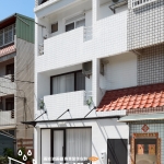 C9G-1002 (FR-9622M1+10優白強化玻璃) 雨遮安裝 照片由紅布朗攝影提供