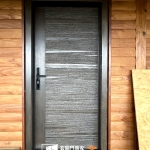 C9A-1050(刷古典褐) 內灣玄關門安裝 (3)