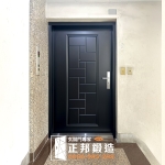 C9B-2021(FR-9622) 土城玄關門安裝 (2)