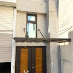 C9G-1029(古典褐)骨架、量玻璃(10mm強化茶色玻璃) 龍潭雨遮安裝 (2)