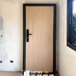 C9B-6027 門框烤漆2898G 木紋2518NTD亞麻紅豆杉 新竹換門廠商推薦 (2)