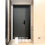 林口徐先生包框換門案例 C9B-2001(烤漆顏色FR-2898)加裝摺疊紗門