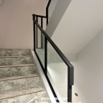 C9E-4024(FR-2910M1)(10光強) 汐止玻璃樓梯扶手廠商安裝 (3)