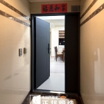 C9B-2001子母烤漆顏色(FR-2910) 新竹大門安裝案例 (2)