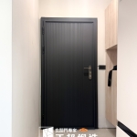 C9B-2003 (烤漆色FR-2910) 地檔 瞄眼 台北大門安裝案例 (1)