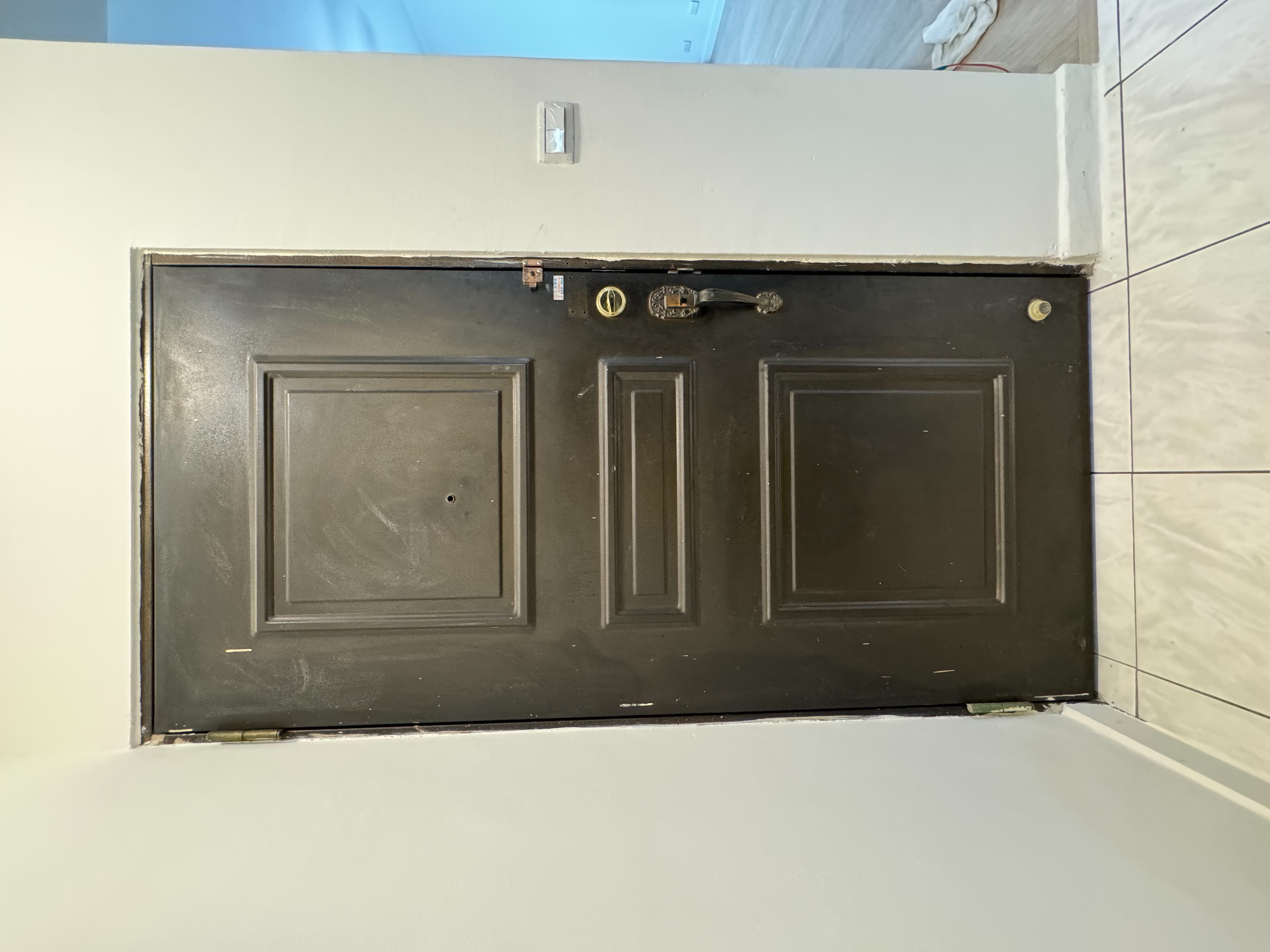 【台中北屯大門包框更新】公寓大樓更換玄關門